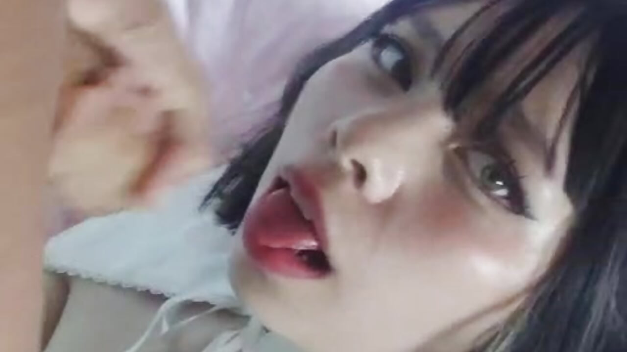 He cum on Lil☆La - video by Lil-La cam model