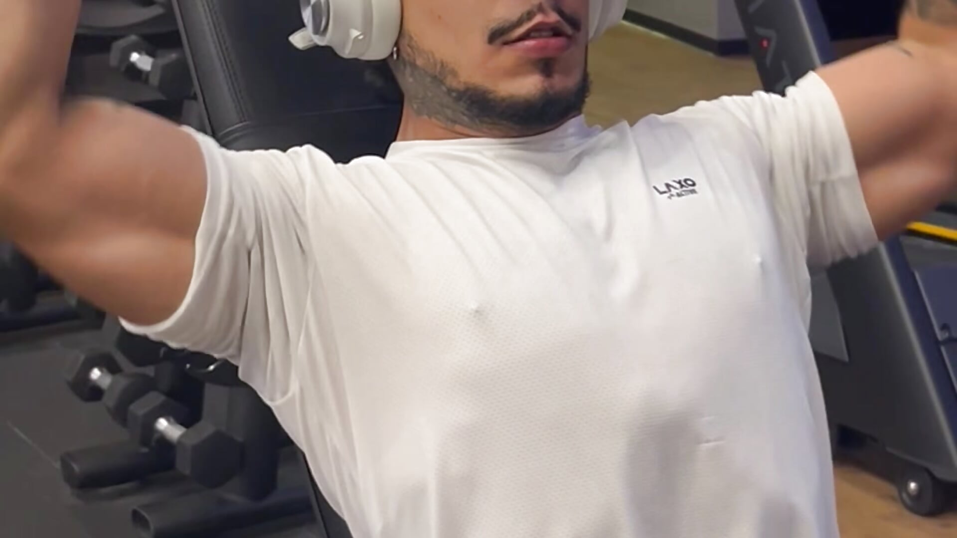 2.0 💪🏼 - vidéo du modèle de showcams DeimonOficial