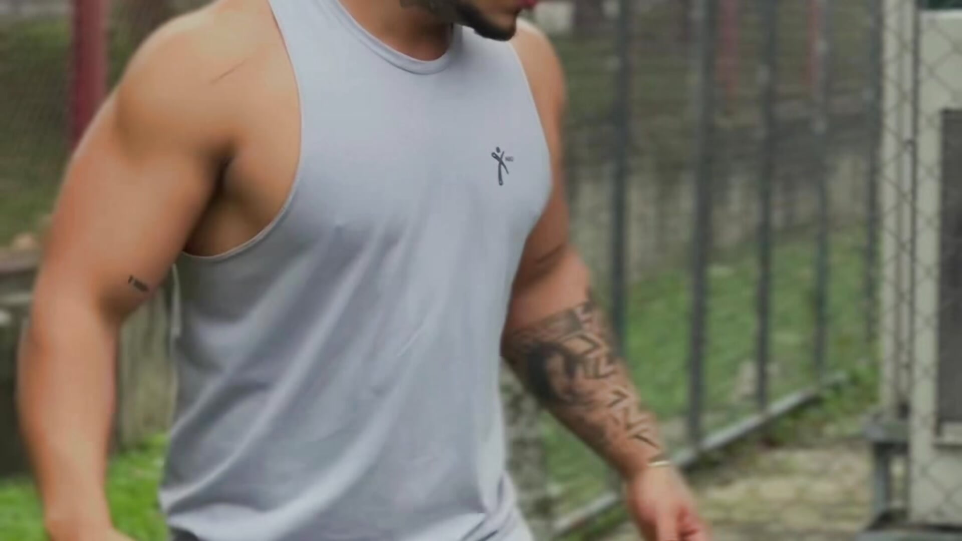 1dec8c80e12f4a49ab6bc735b3460b3e.mov - วิดีโอโดย DeimonOficial โมเดลแคม