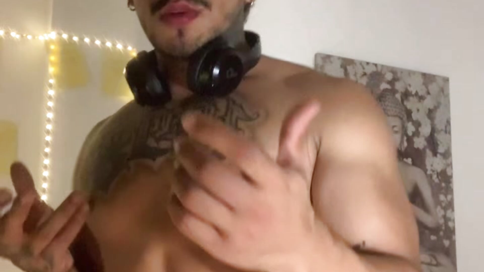 Hey Happy monday - vidéo du modèle de showcams DeimonOficial