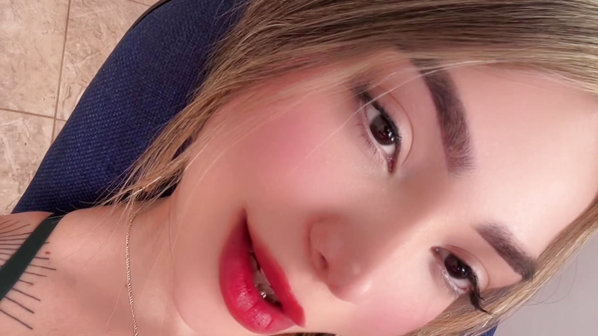 😏 - vídeo de Chantel_sam modelo de câmara