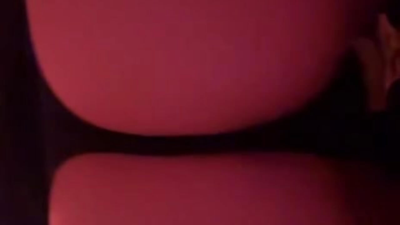 See what he can do– SweetButDanger kameramodell videója