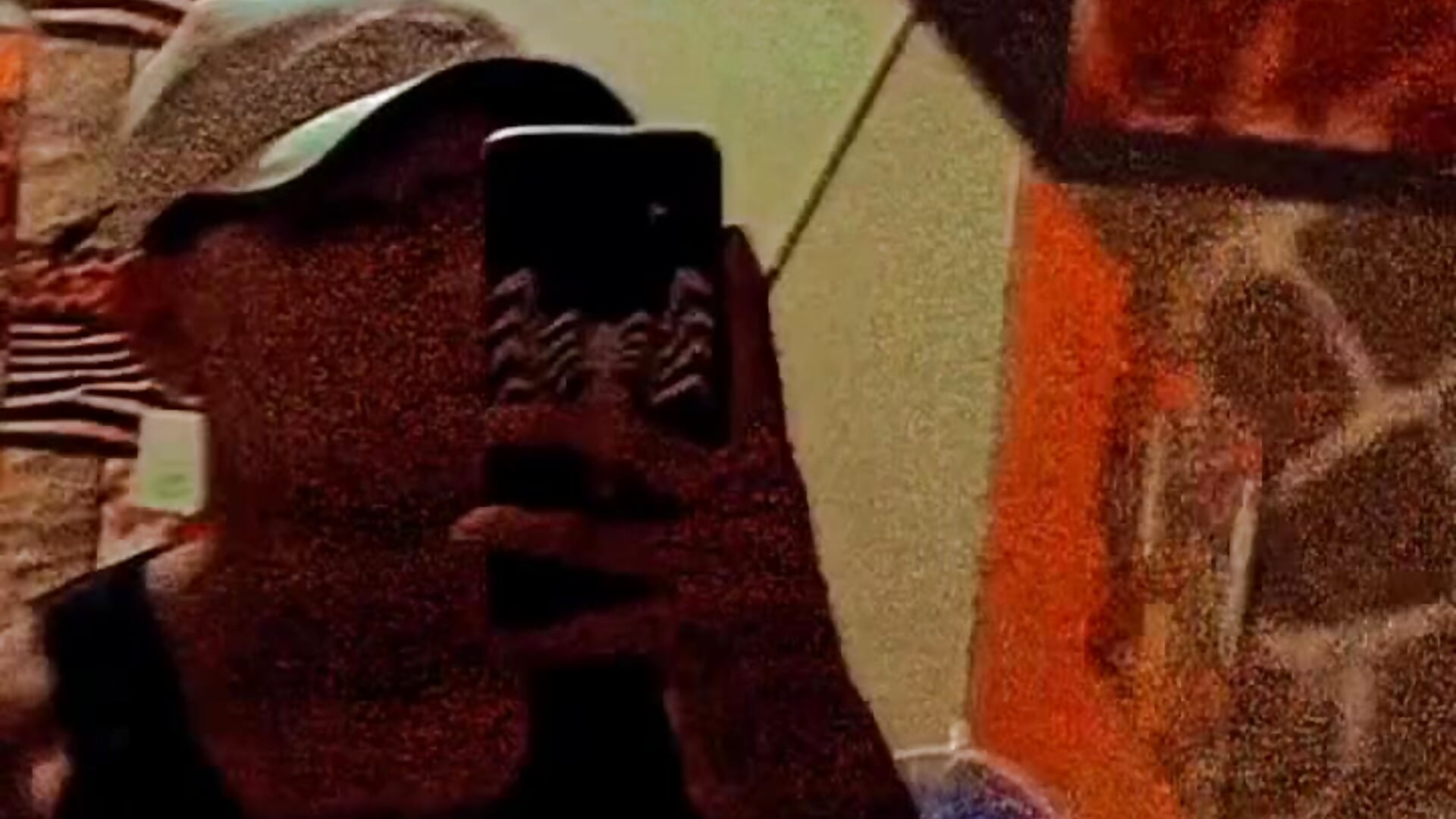 VID_48290917_085441_301 - video by Fvrxxo19cm cam model