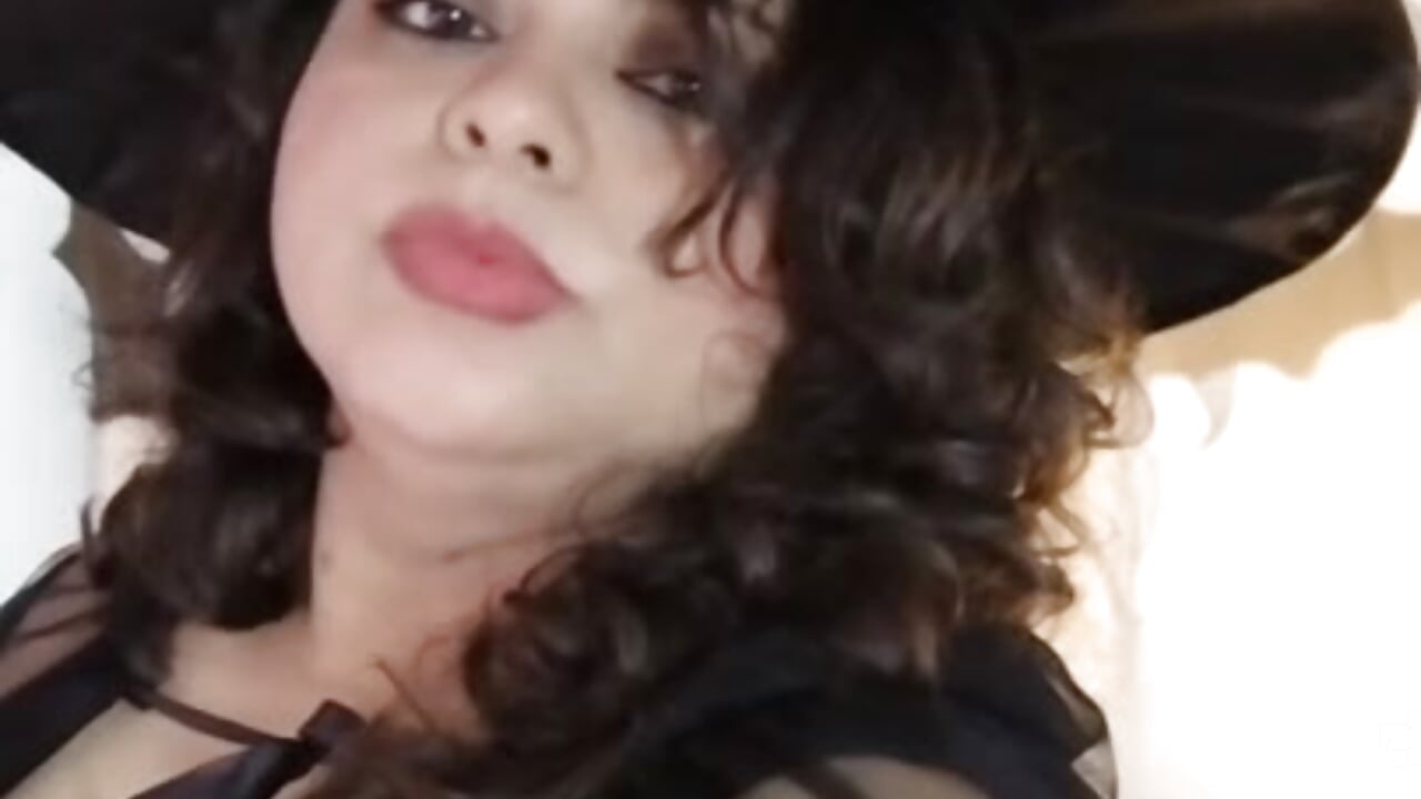 Una brujita sexy－カメラキャストのmerly_chicaの動画