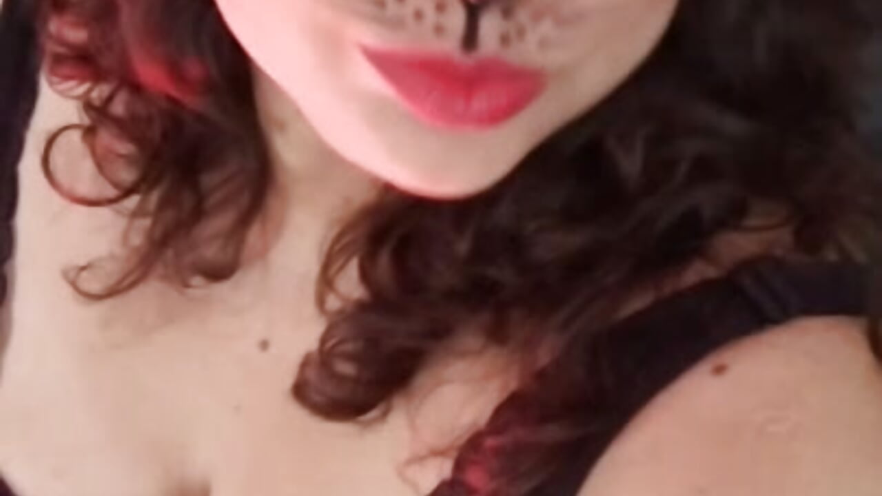 A naughty kitten－カメラキャストのmerly_chicaの動画