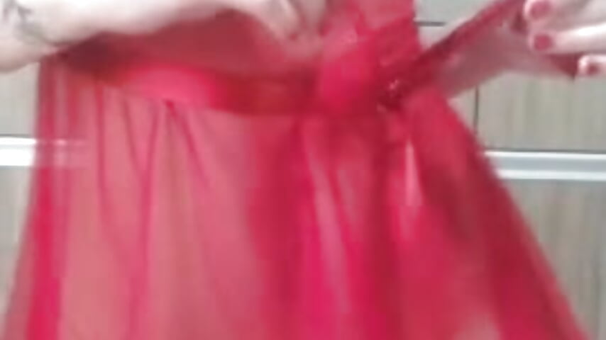 1000160796 - video by RubyMiel