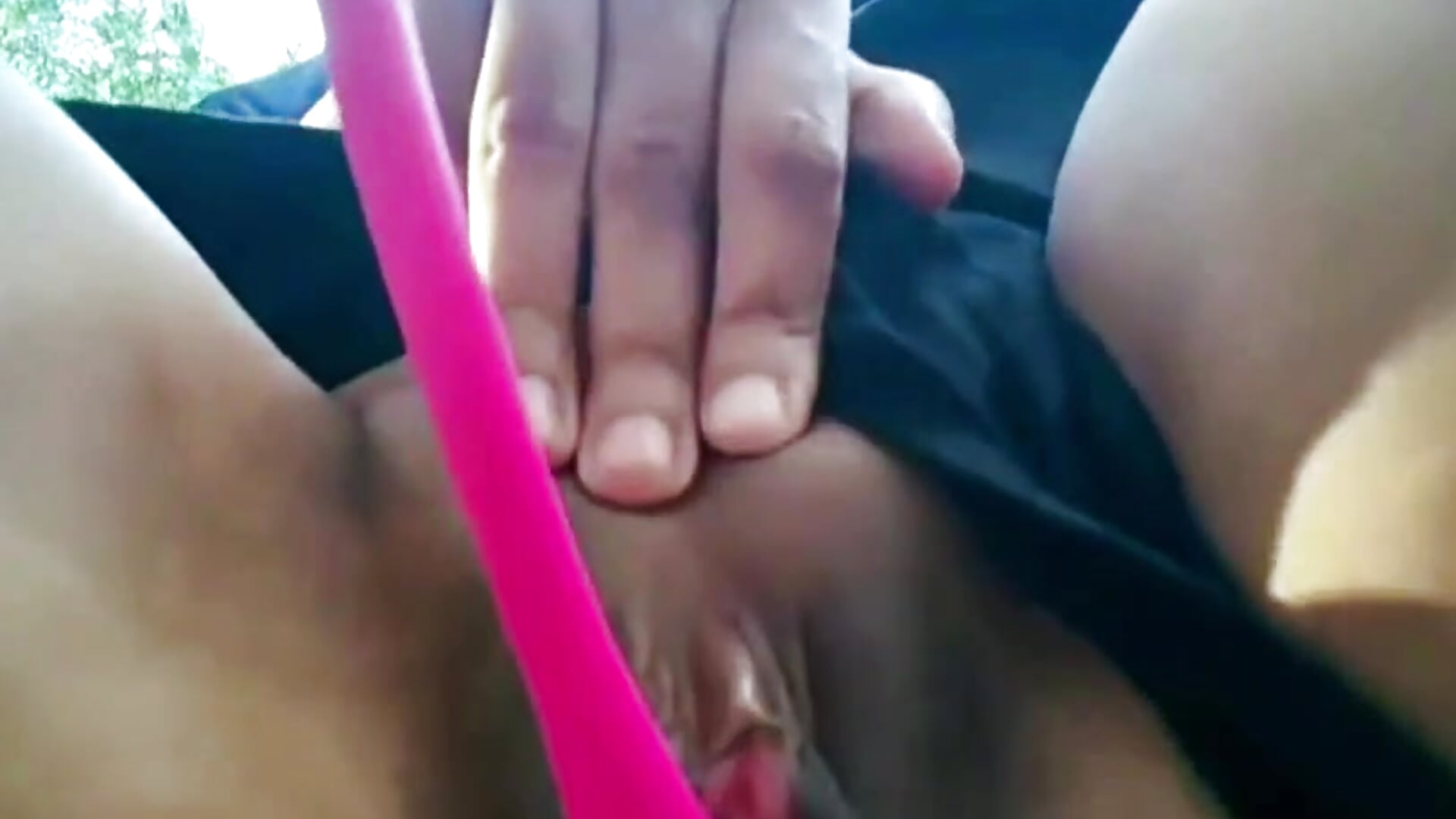 Pussy and boobs flash to stranger roadside daytime - video by SinfulTemptation cam model