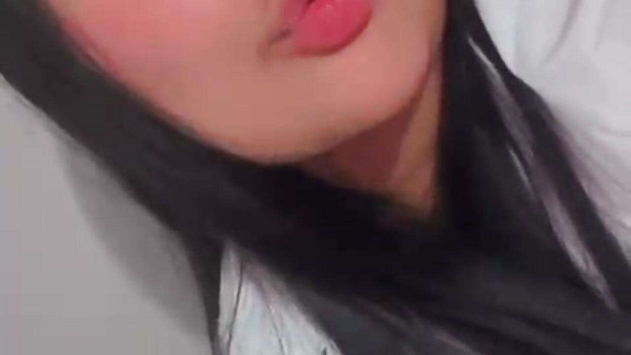 WhatsApp Video 2025-07-10 at 12,45,01 AM - video by Nicky-222 cam model