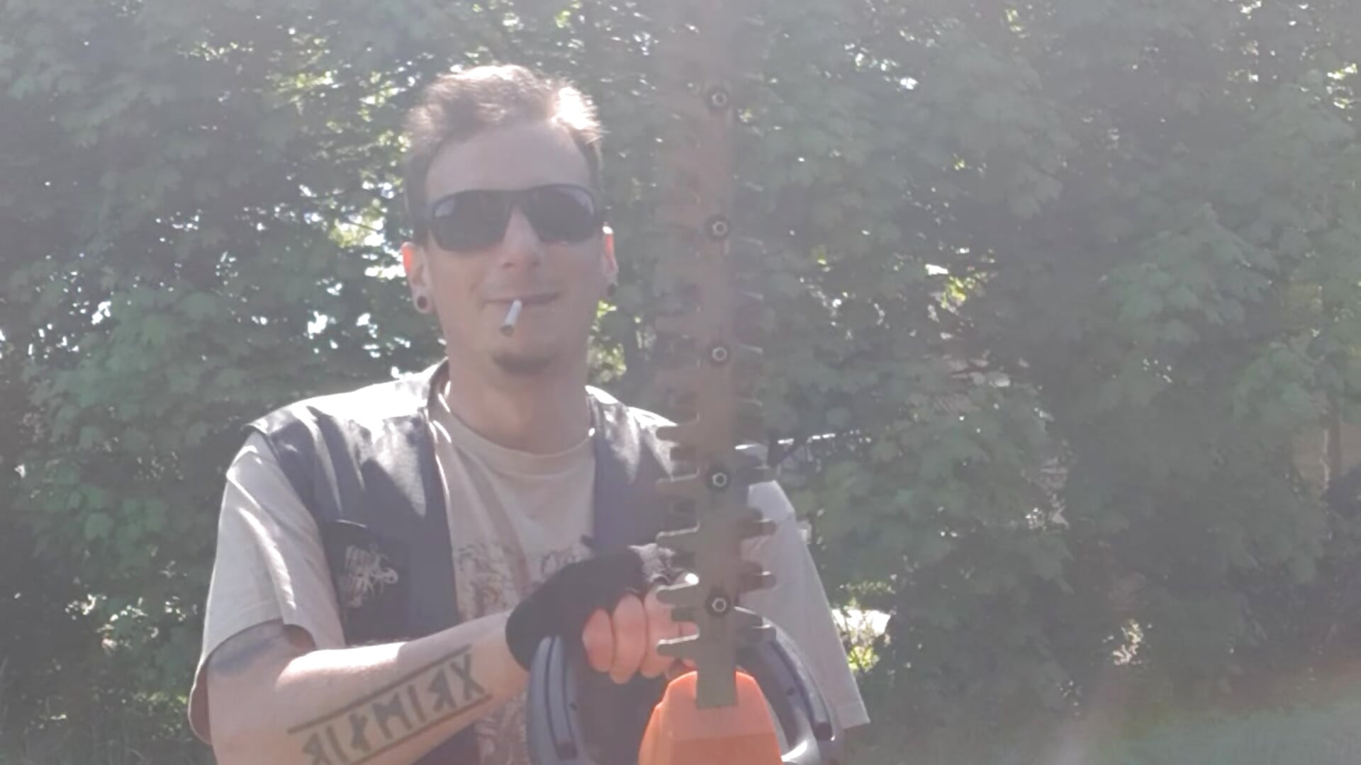 20250509_115450 - video by Esemia_Live cam model