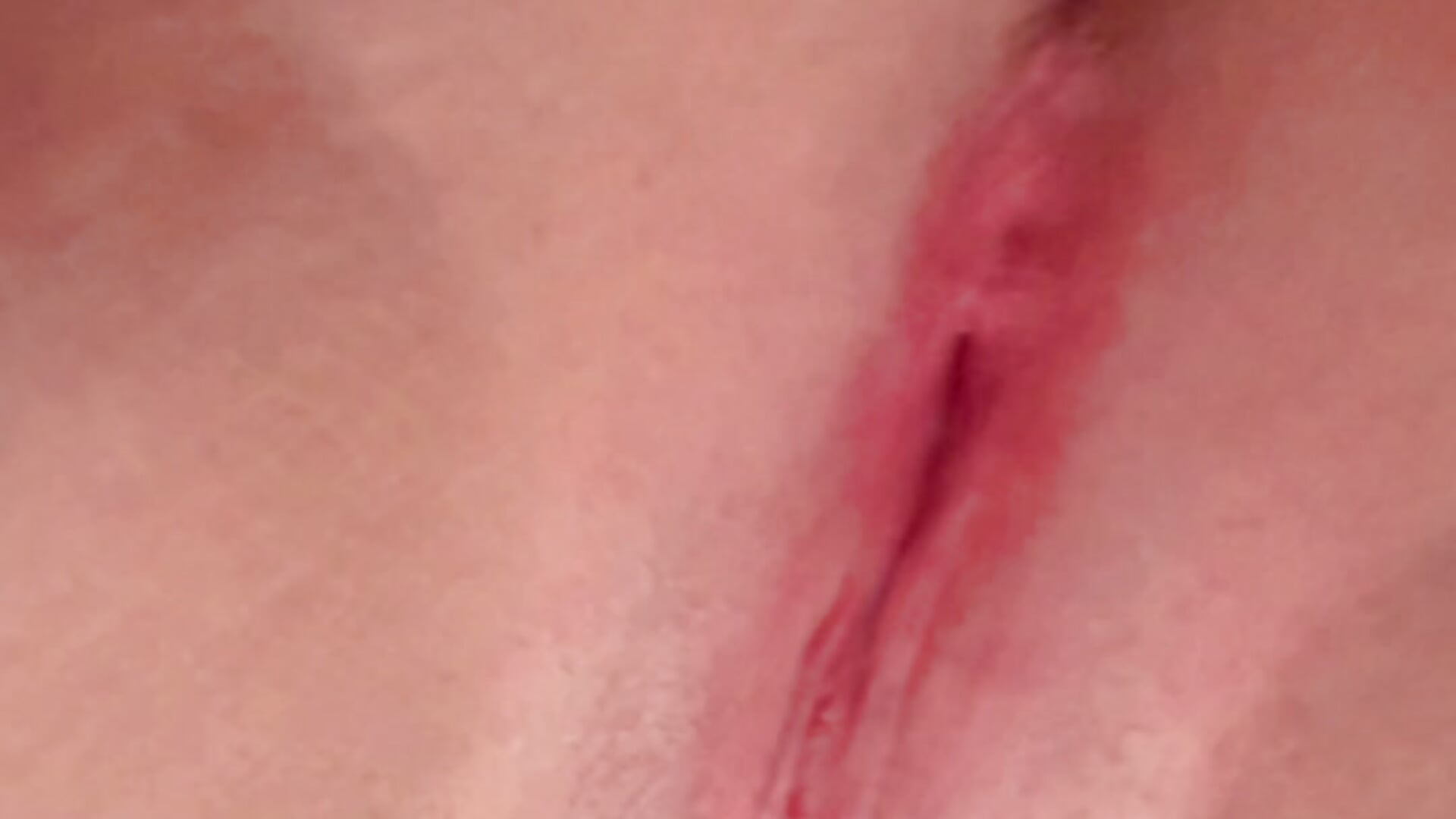 Foot + Pussy - فيديو من NatashaSaade موديل الكام