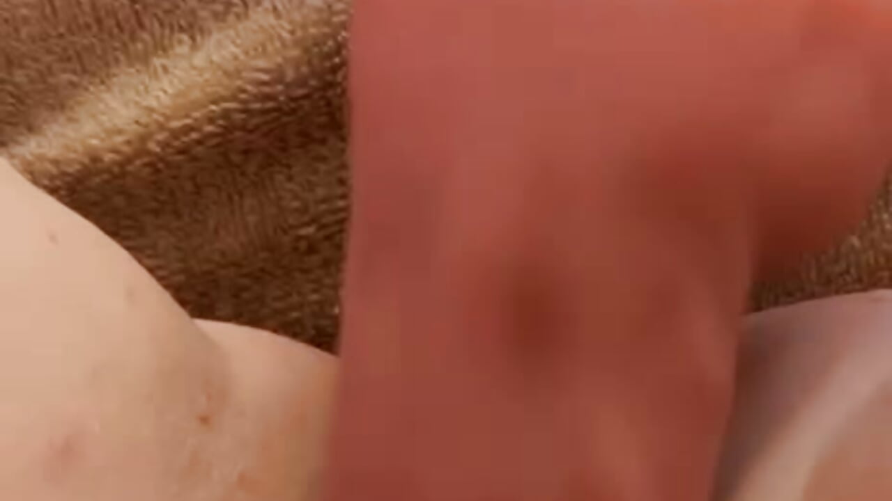 dildo fuck machine in pussy vid 😈