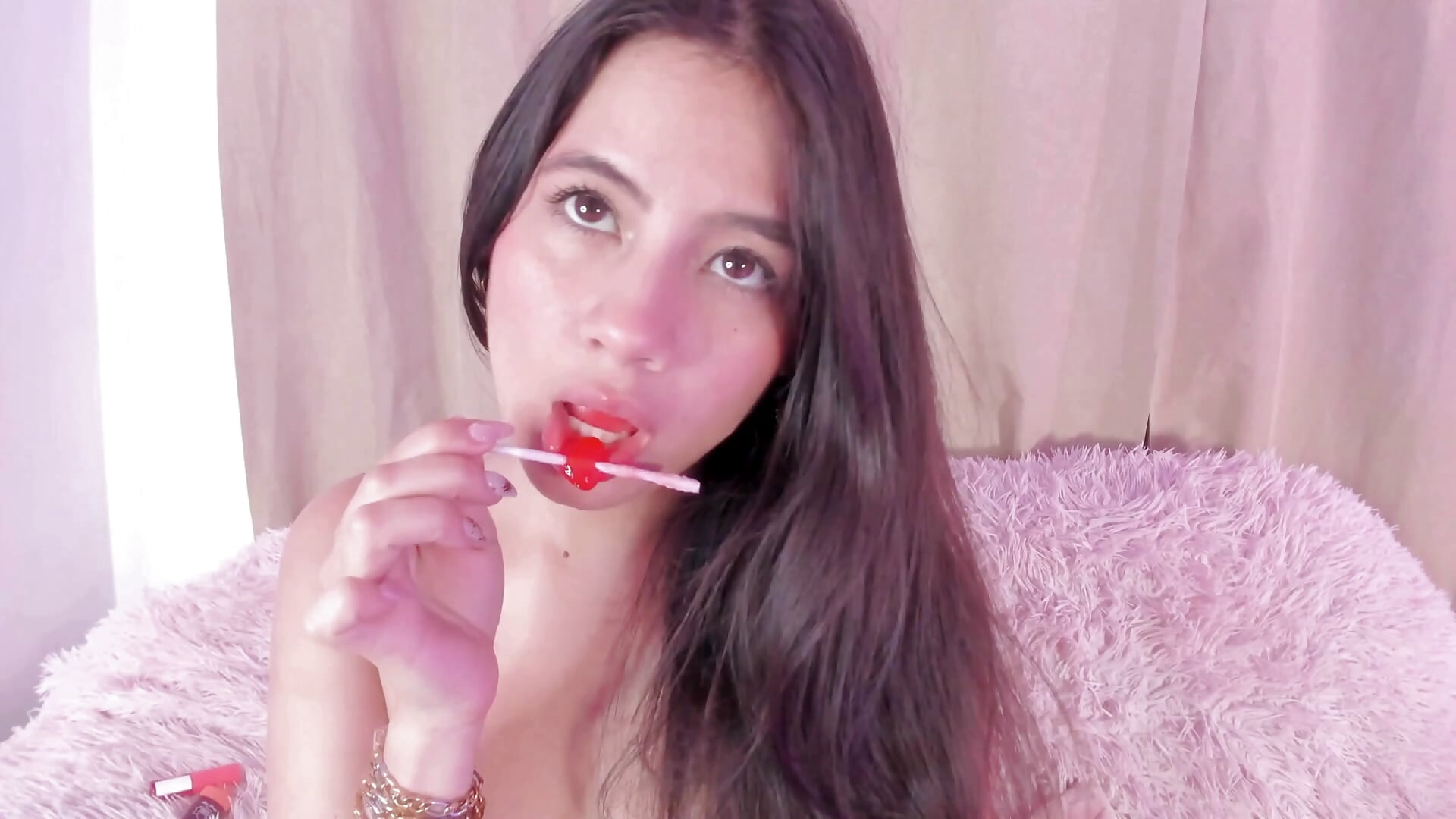 I couldn't control myself... and this was the result. Come enjoy it with me. 🔥🔥🔥🔥🔥 – video od webkamerové modelky ameliiaa_smith