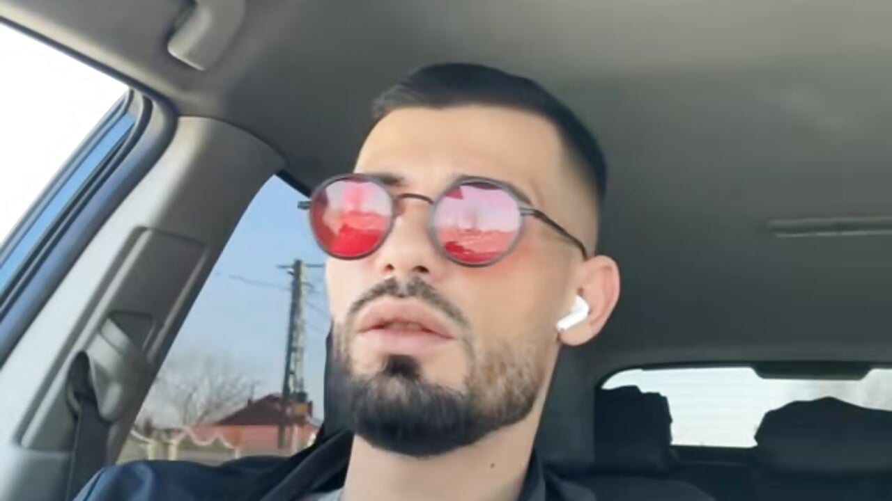 v24044gl0000d6mkm9fog65jfbh6u4kg - video av AlecsaDavid cam model