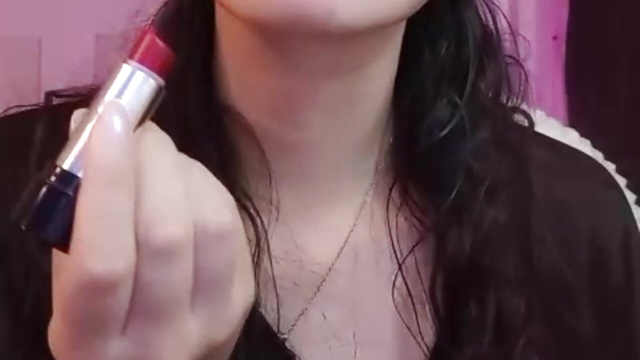 Come I give you a kiss love!! - video by Samantha_blow cam model