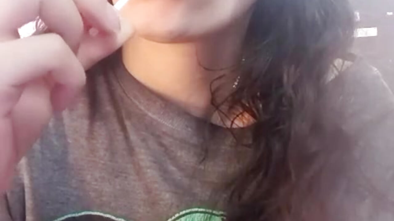 Ups!! Me confundi🤭 - video by Samantha_blow cam model