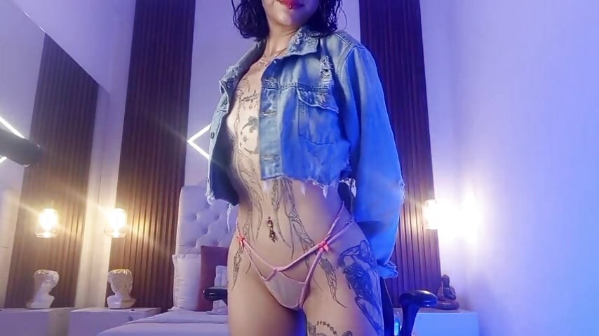 Sexy dance – video modela na kameri ZamabyCrucie