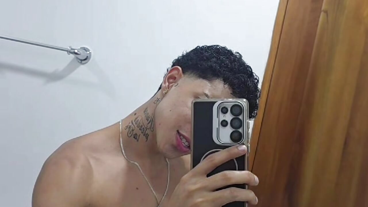 U like? ❤️ - vídeo de la modelo de cam Randyy_Ag