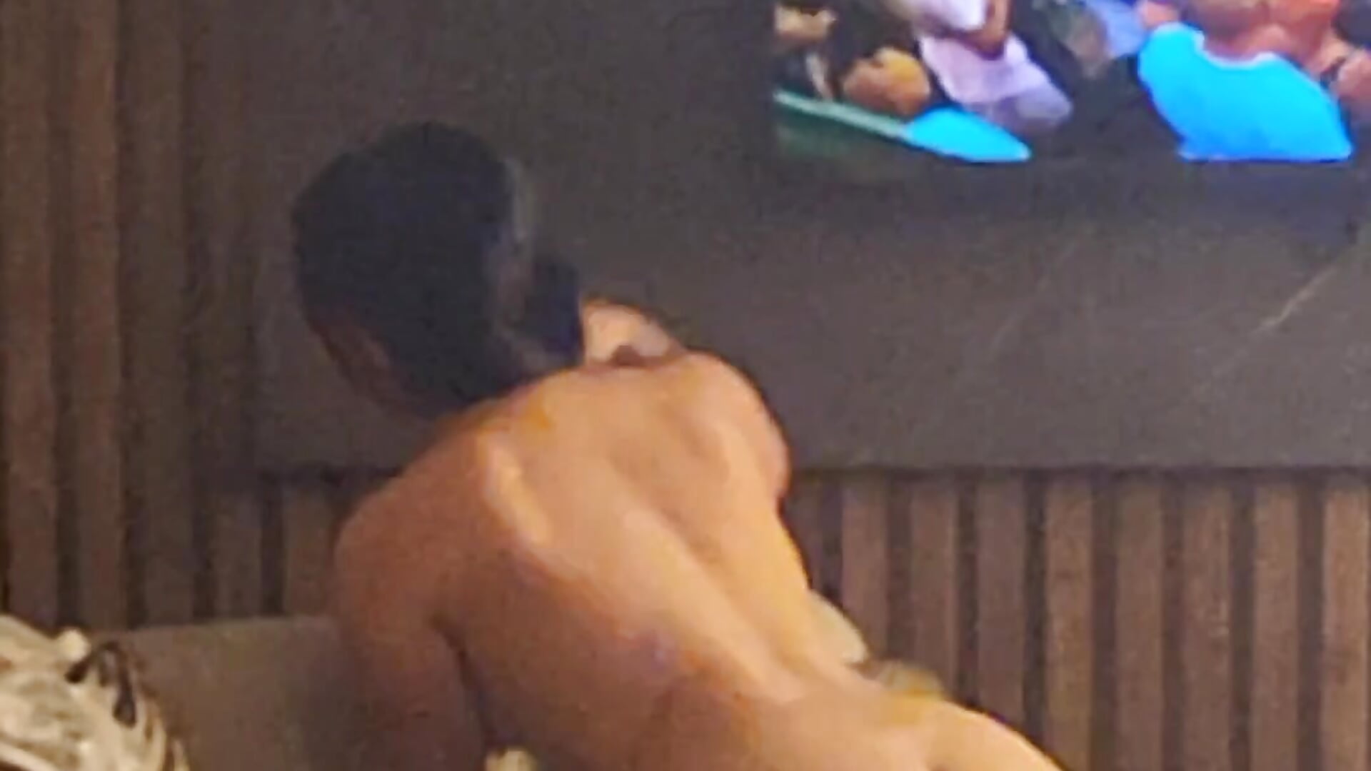 A neighbor films me from the window while I dance like a slut. - video by ReinaChloe cam model