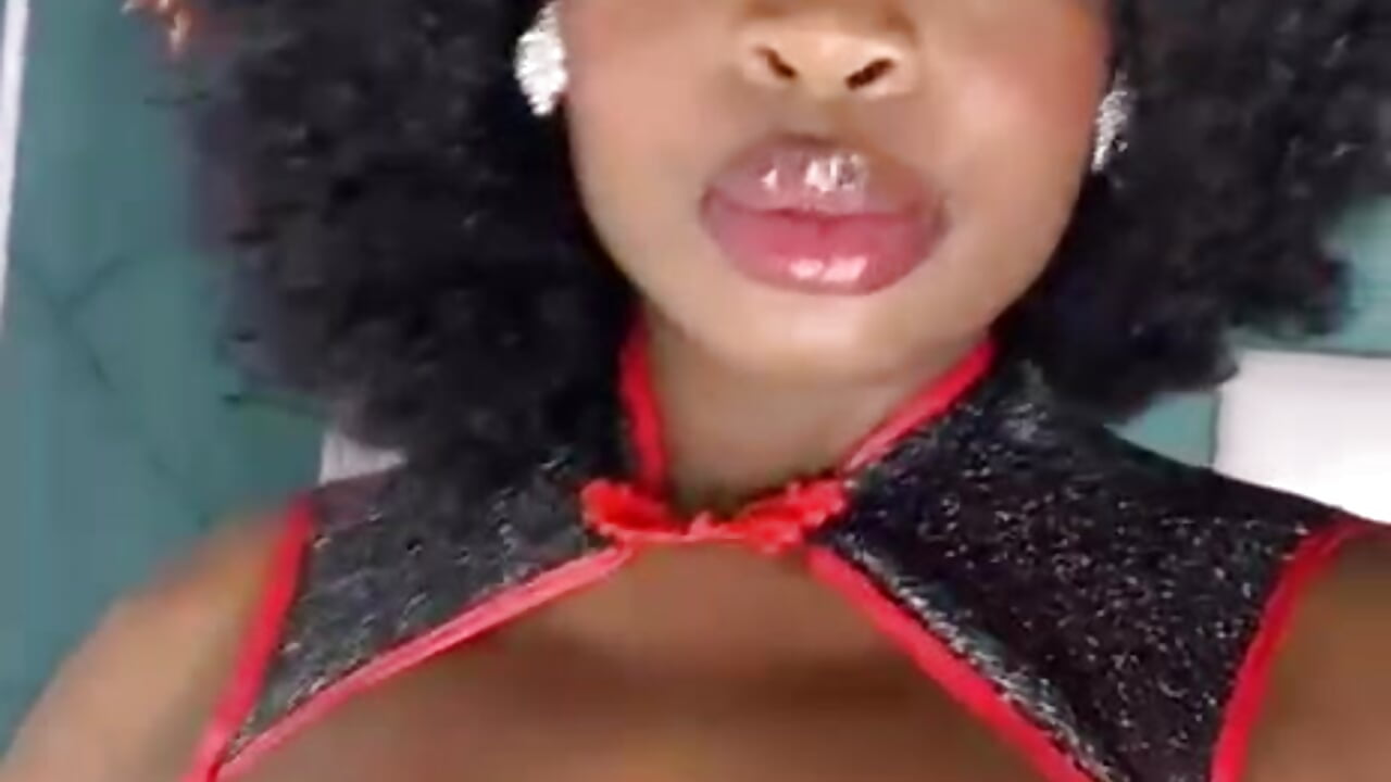 😘😍 - Venuswilds 캠 모델의 동영상