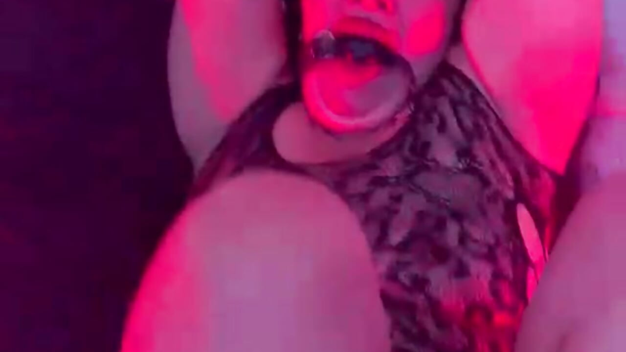 I like that you mess with me like that - วิดีโอโดย Luna_Naughty1 โมเดลแคม