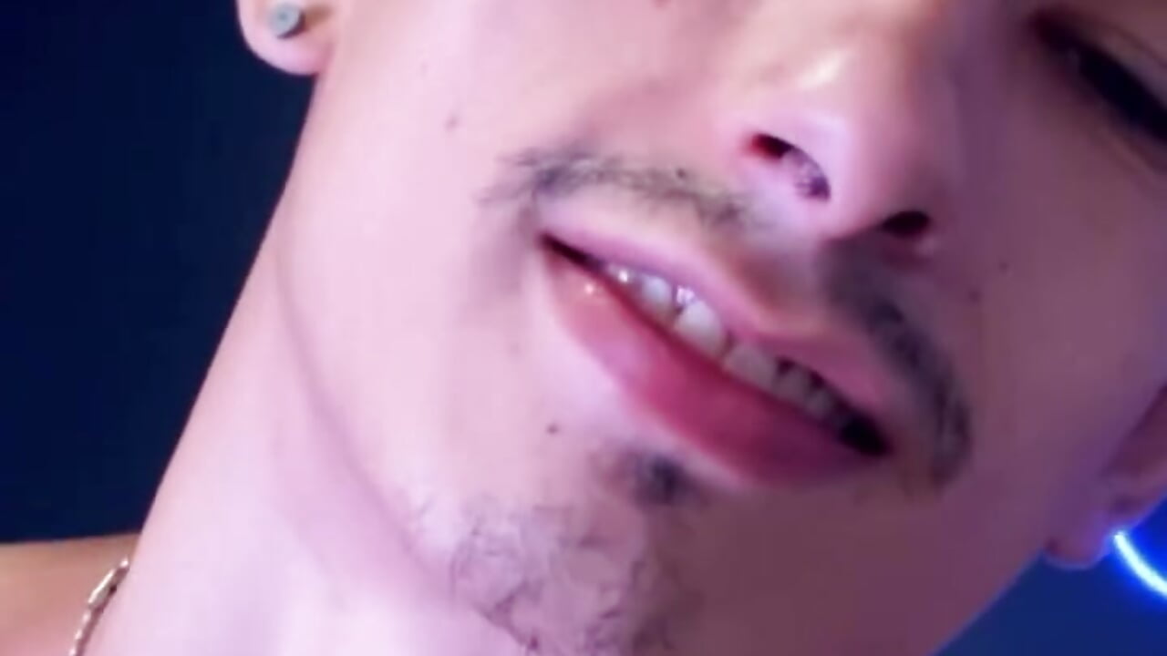 I 😁🤤 - فيديو من Damartinez27 موديل الكام