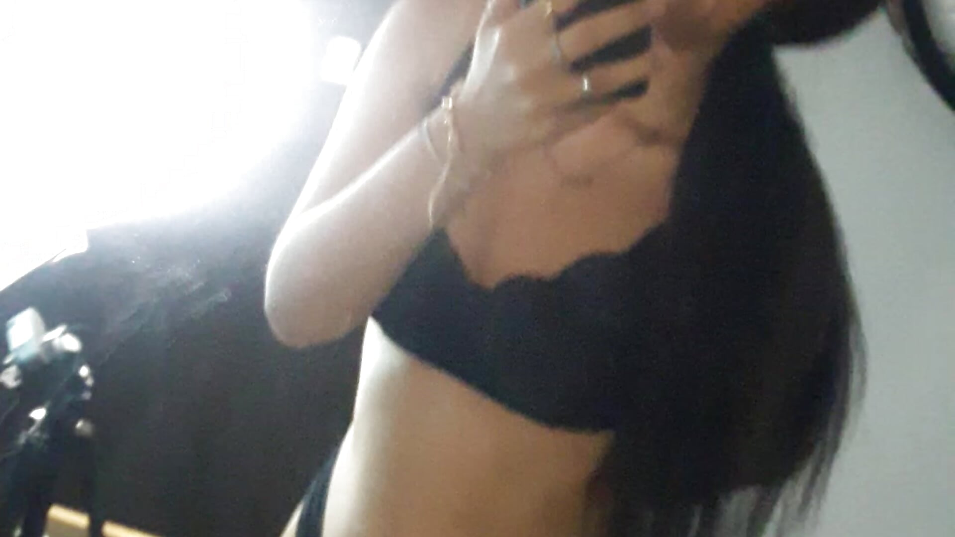 Sexy dancer - video by Lucy-23 cam model