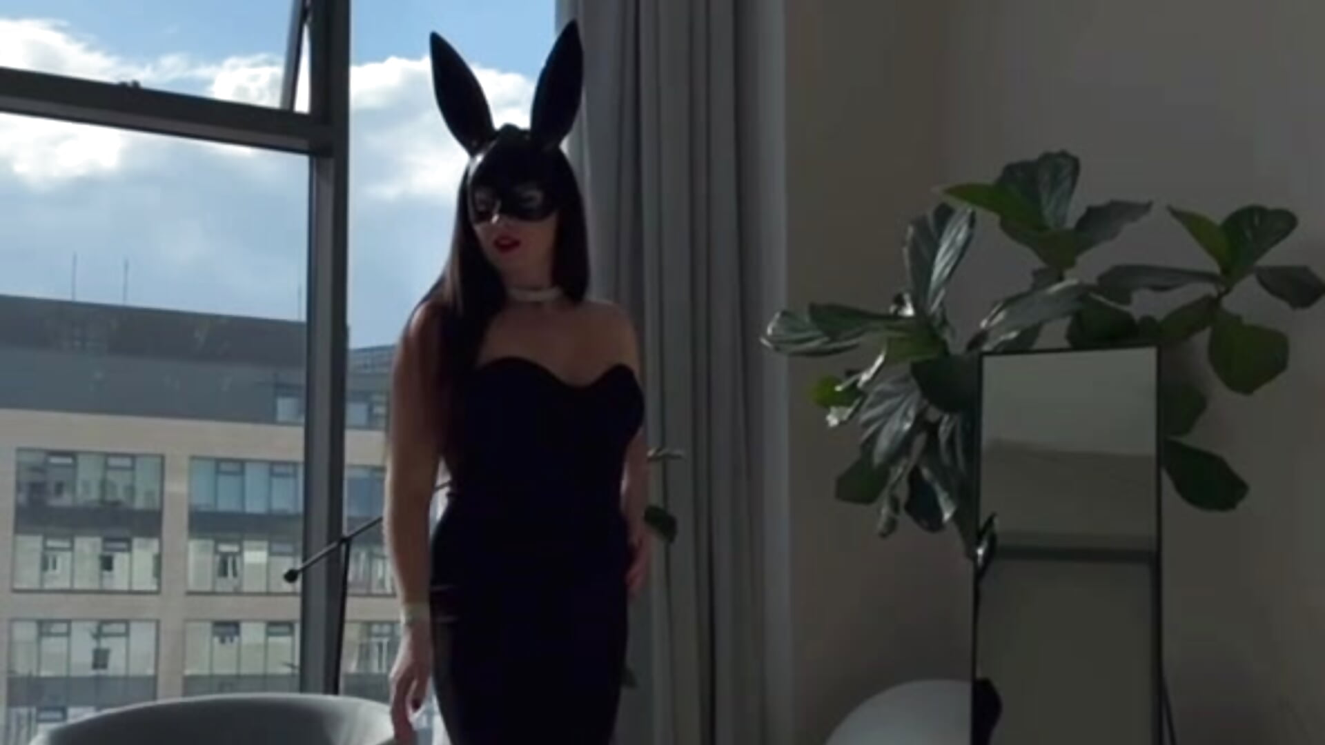 sexy rabbit - ALICAINWONDERLAND adlı kamera modelinin videosu