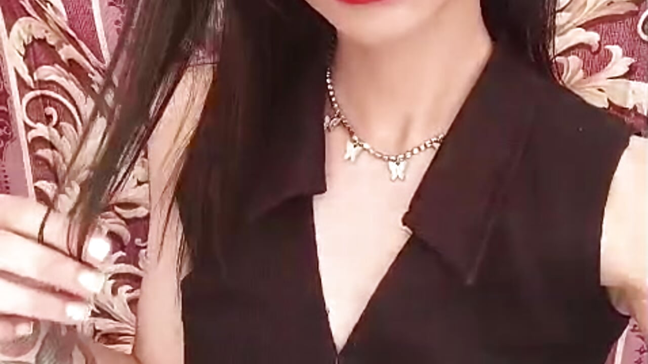 HAPPY - video by Engeelll cam model