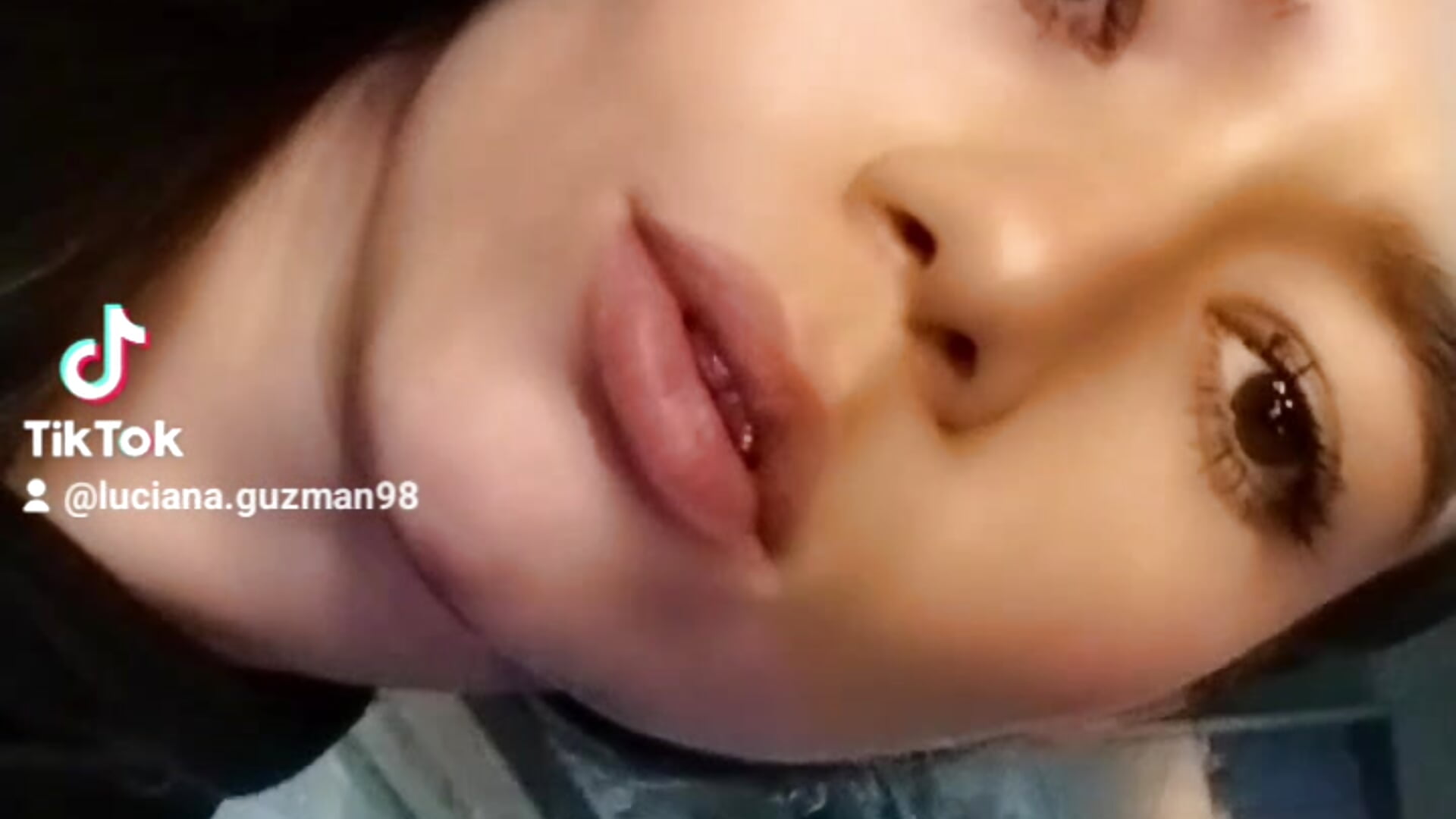 Caffe ☕🍪 - vidéo du modèle de showcams Paris_Harrison4