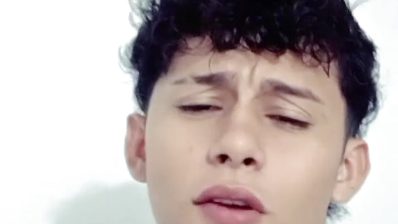 TIKTOK - video by elias_steel1 cam model