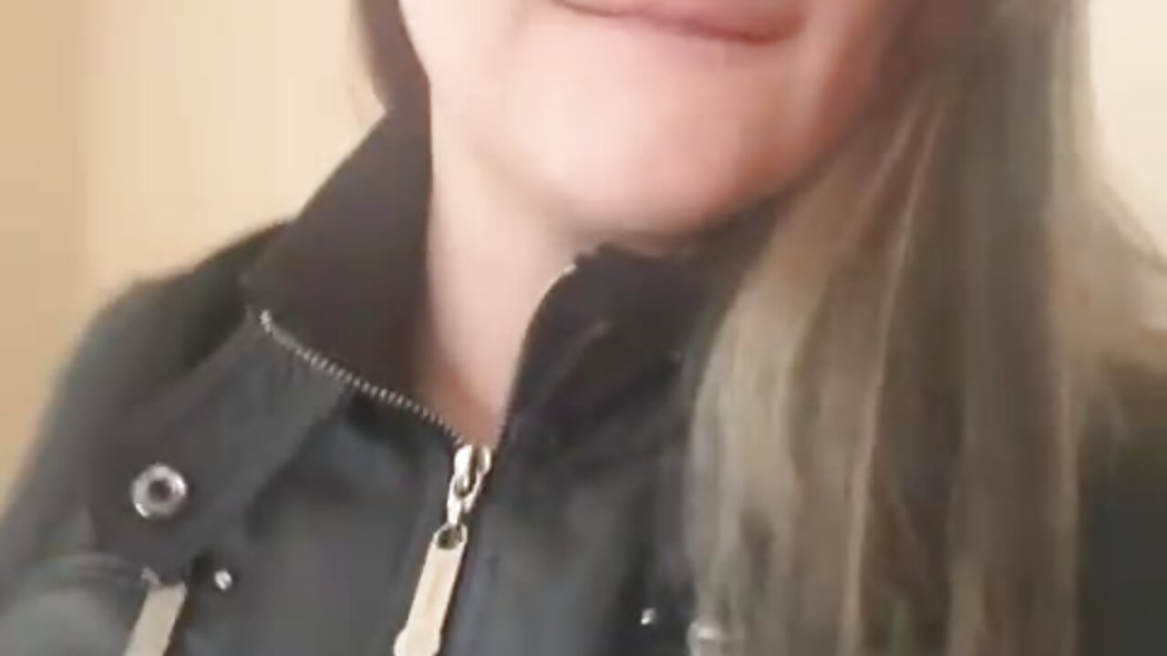 Kisses for all ♥ - video by Agatha_bellucci_ cam model