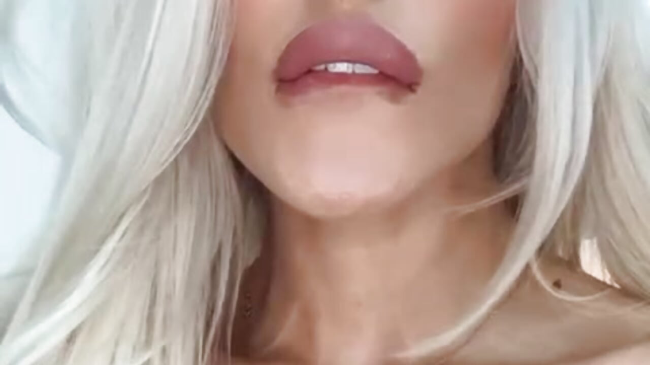 WhatsApp Video 2025-06-06 at 23,51,22_bfc0b2b3 - video by bell_kim cam model