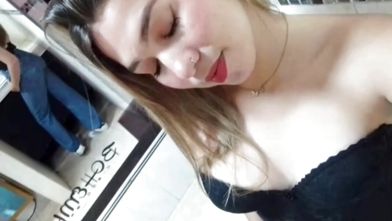 Angel_Megan - video di Angel_Megan modella di cam