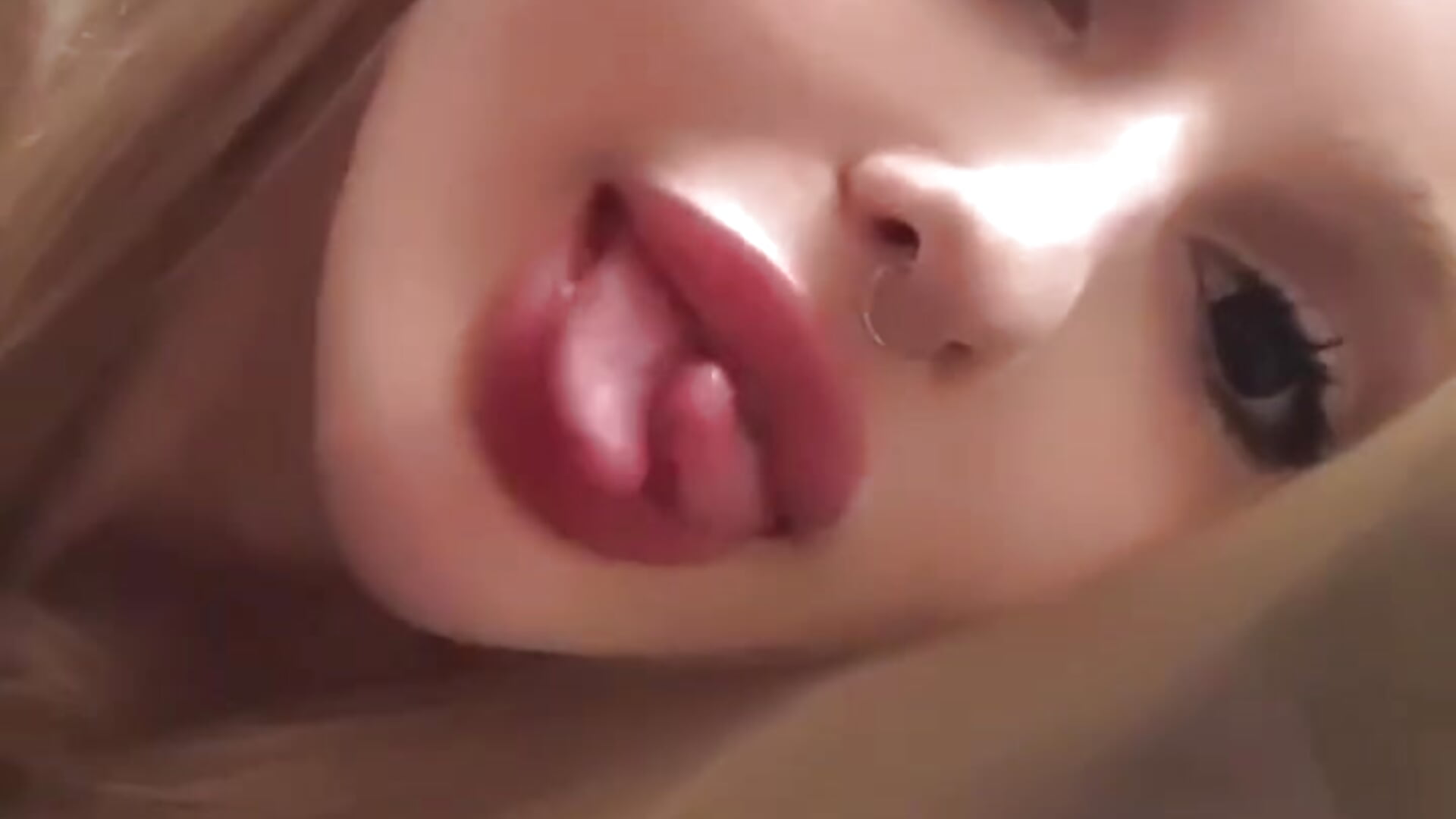 meow - video by succubantra cam model