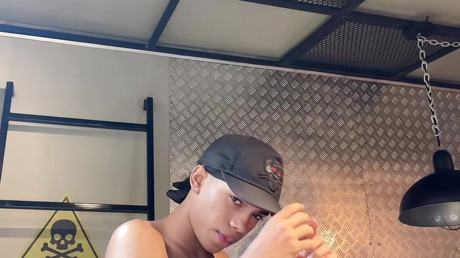 Dance 😍 – video modela na kameri AlanCutee