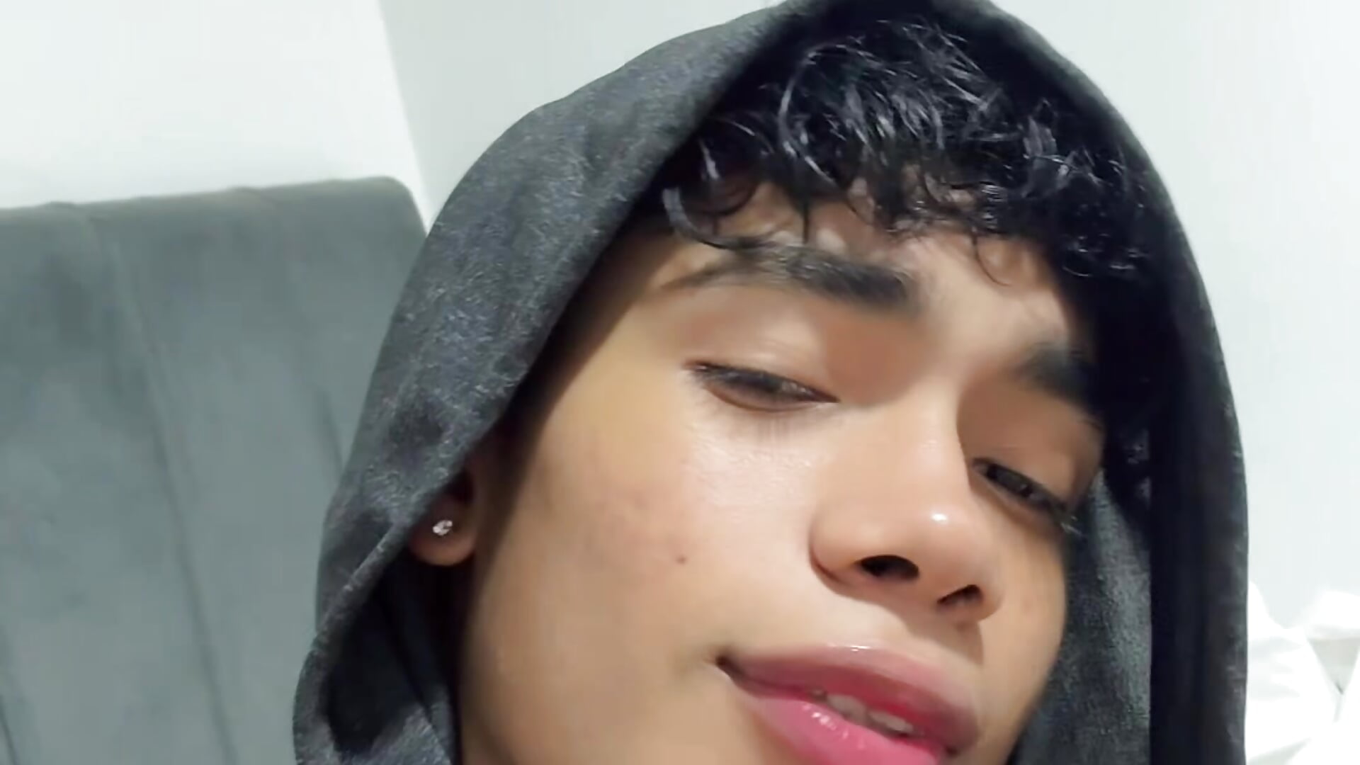 Flash ❤️ – video modela na kameri AlanCutee