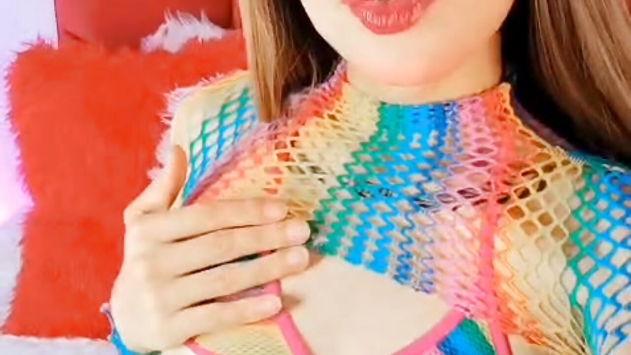 CUTE! - video by Alaia_Snow cam model