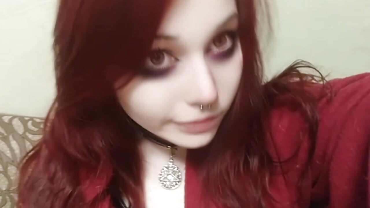 once i had red hair.... - วิดีโอโดย AliceGothBaby