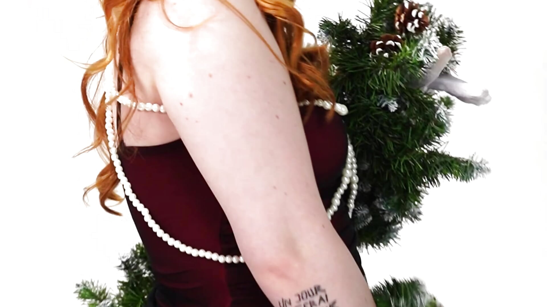 Merry Christmas🎄❤️ - video by AliceAllisons cam model