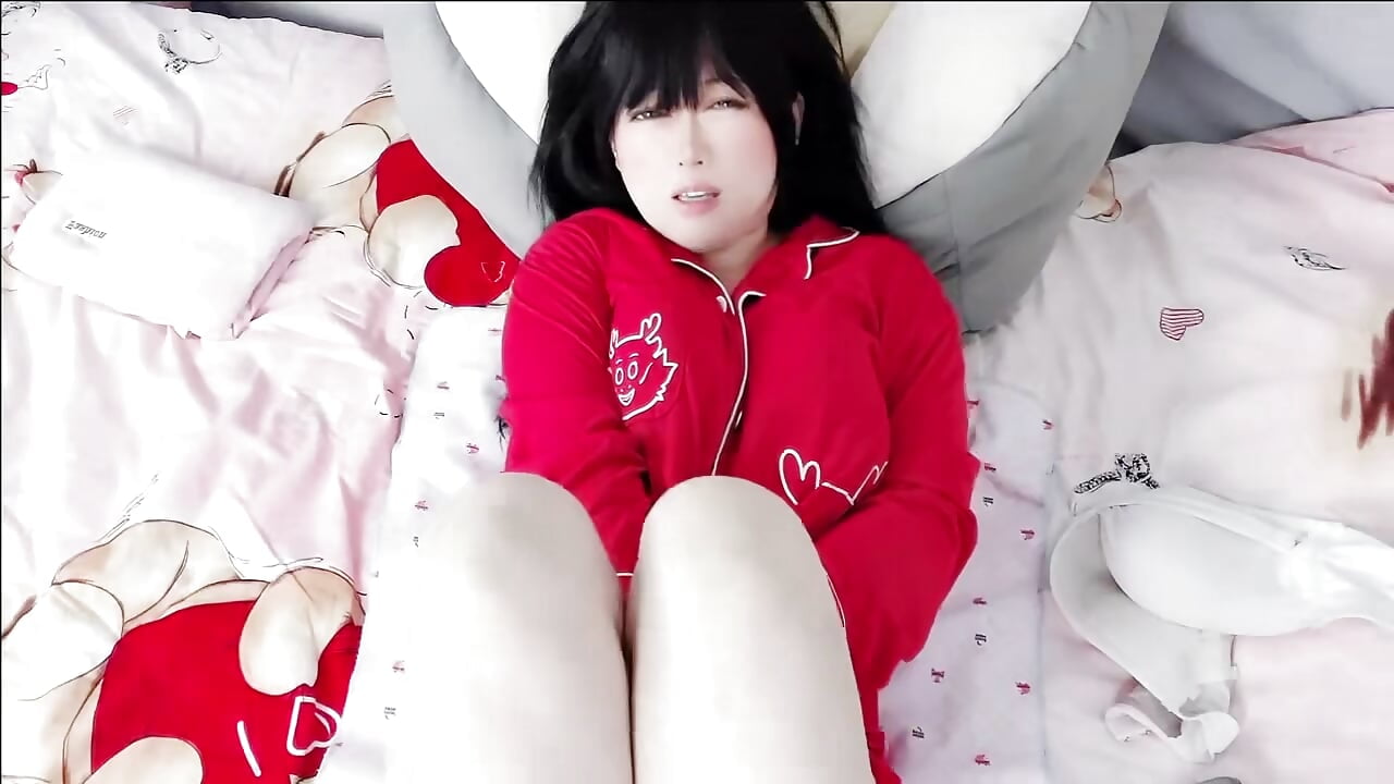突然就被推倒强上了~真坏 Suddenly fucked