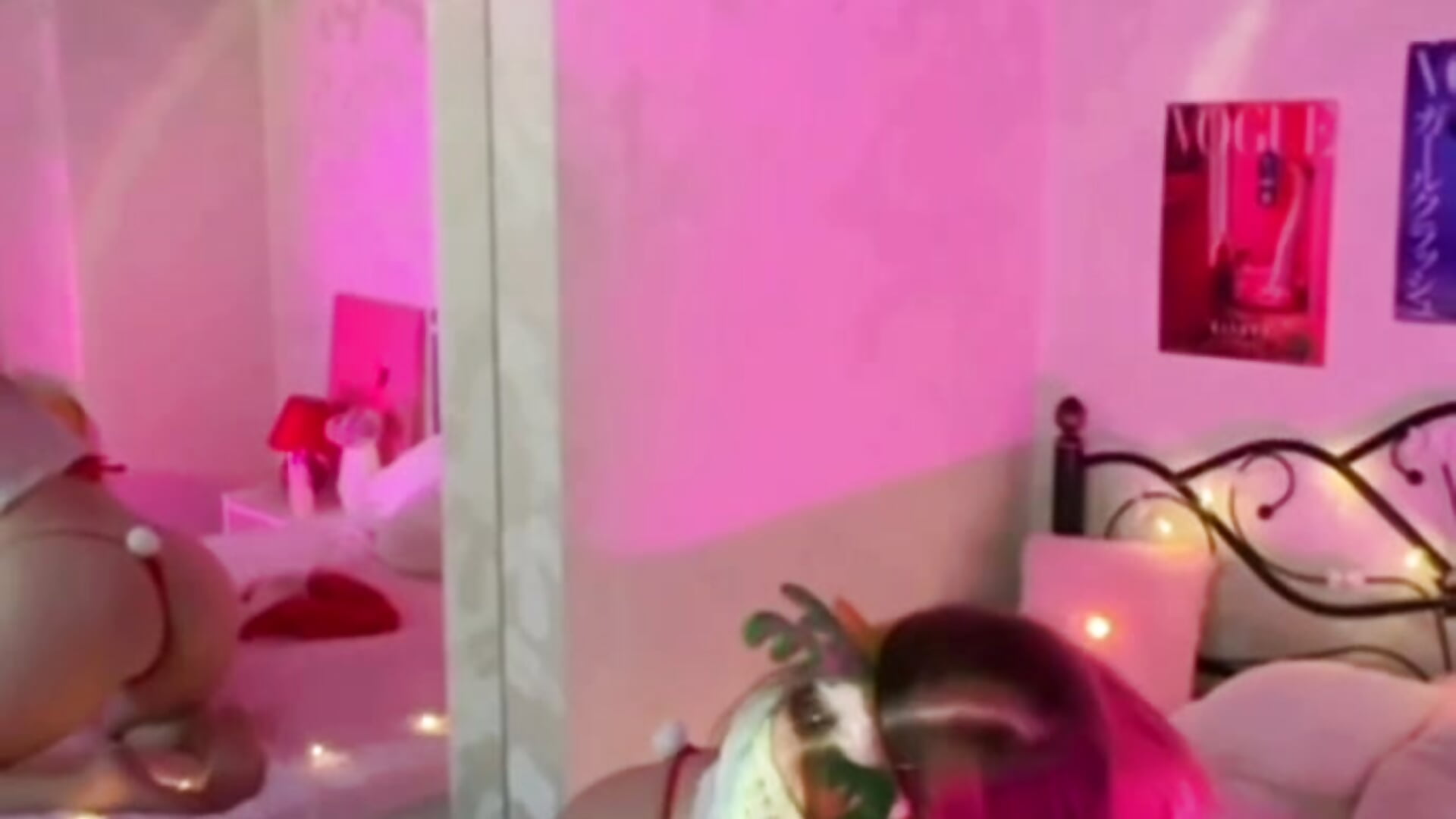 Merry Xmas ☃❄ - video by Ruby_Al1en cam model