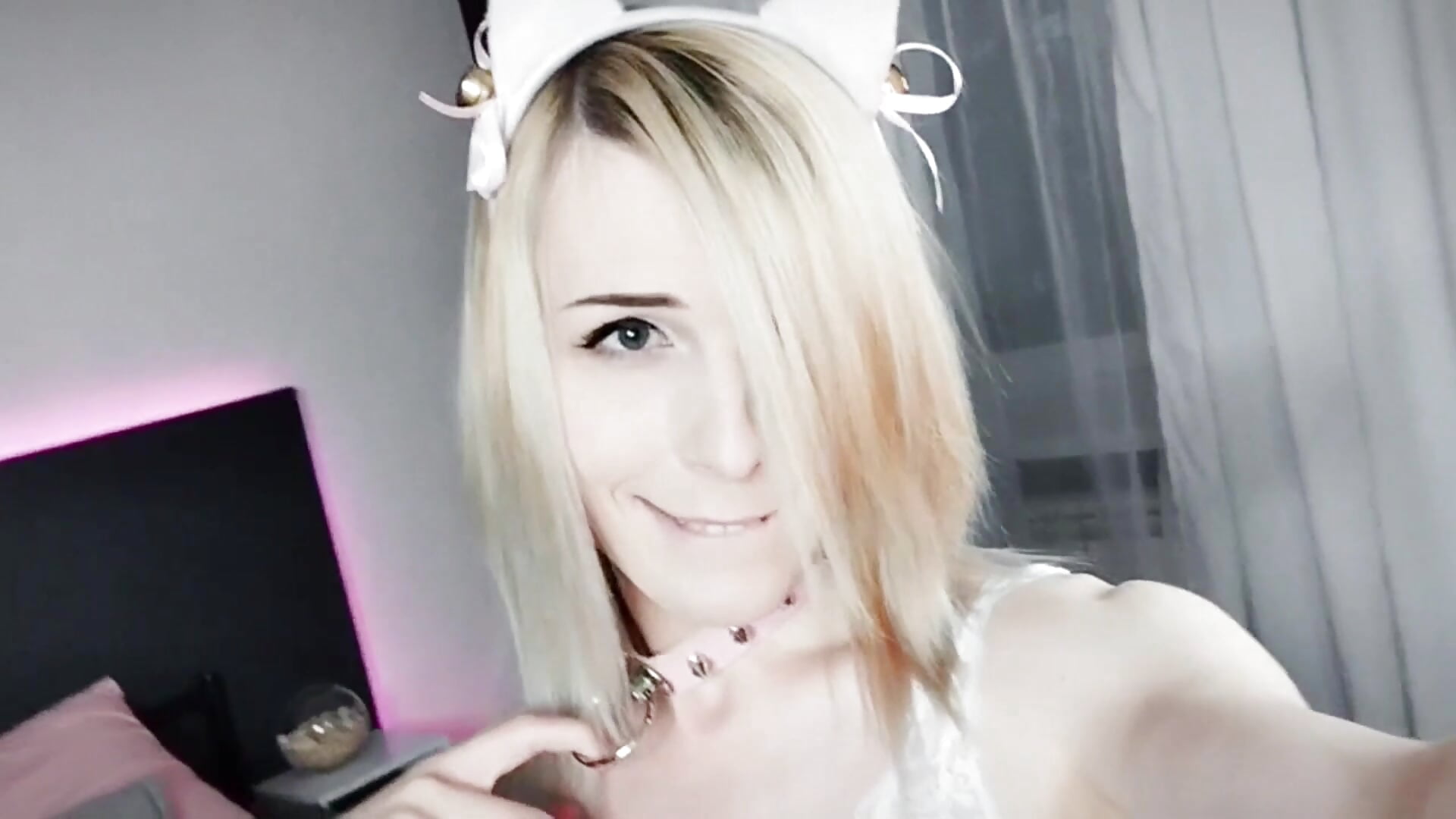 meow^^ - video by Lady_Kaya cam model