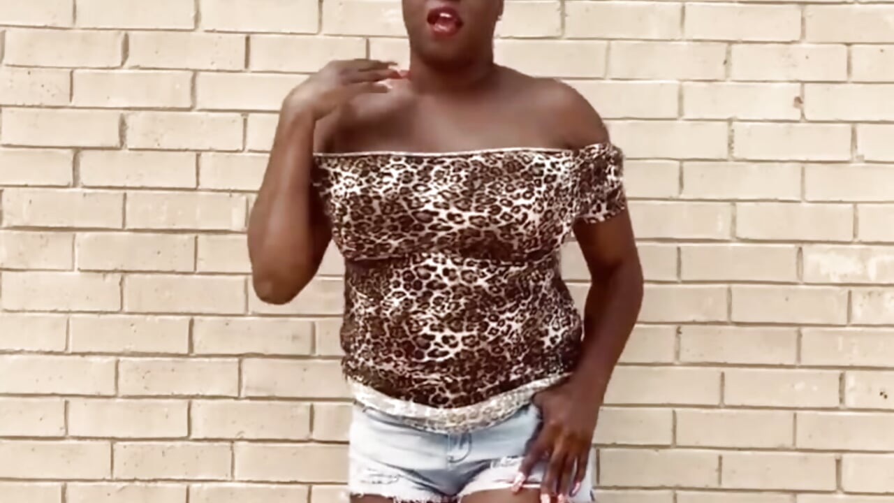 A LIL DAYTIME SEXINESS - KANDIS864主播的视频