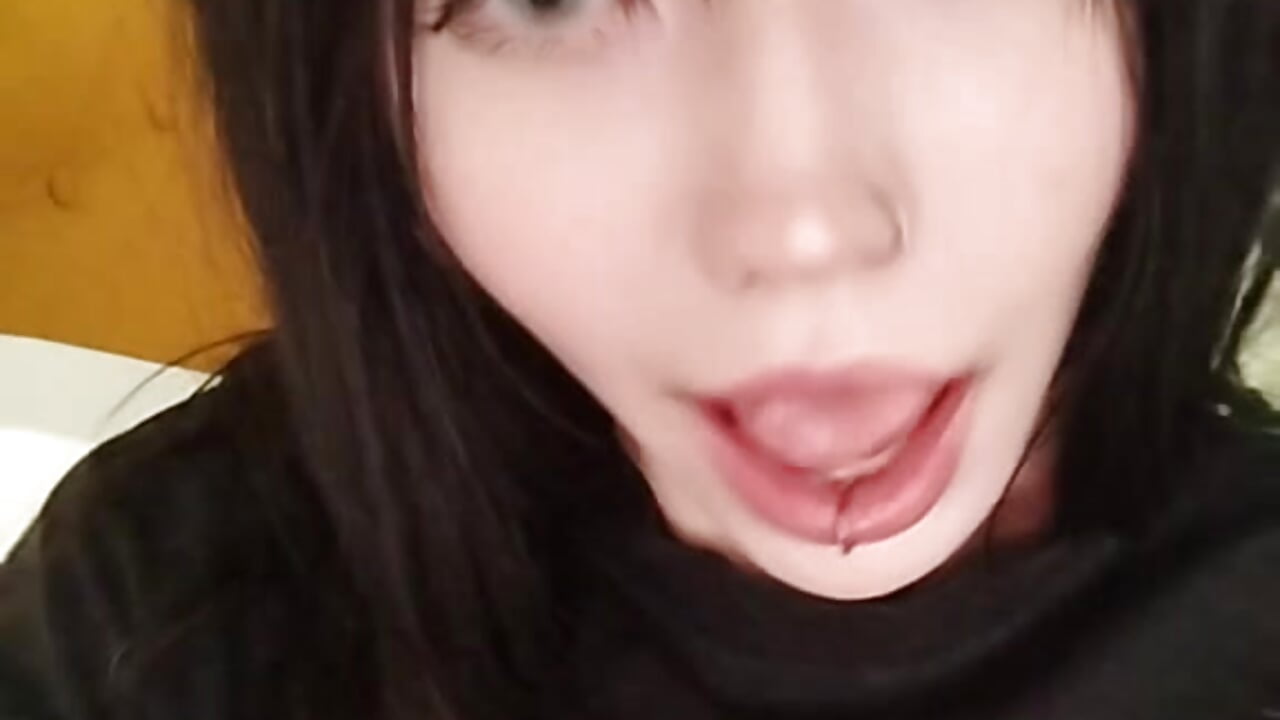 im soo crazzzy 😜😜 - video by PhyllisSanchez cam model