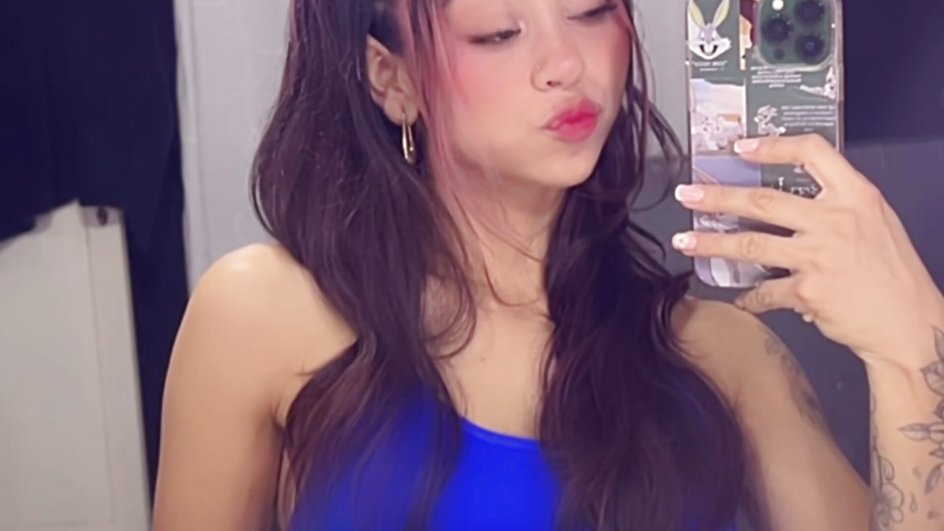 28890436-DE95-47ED-B4C3-4386583598A4.mov - video by RACHELRUIZ cam model