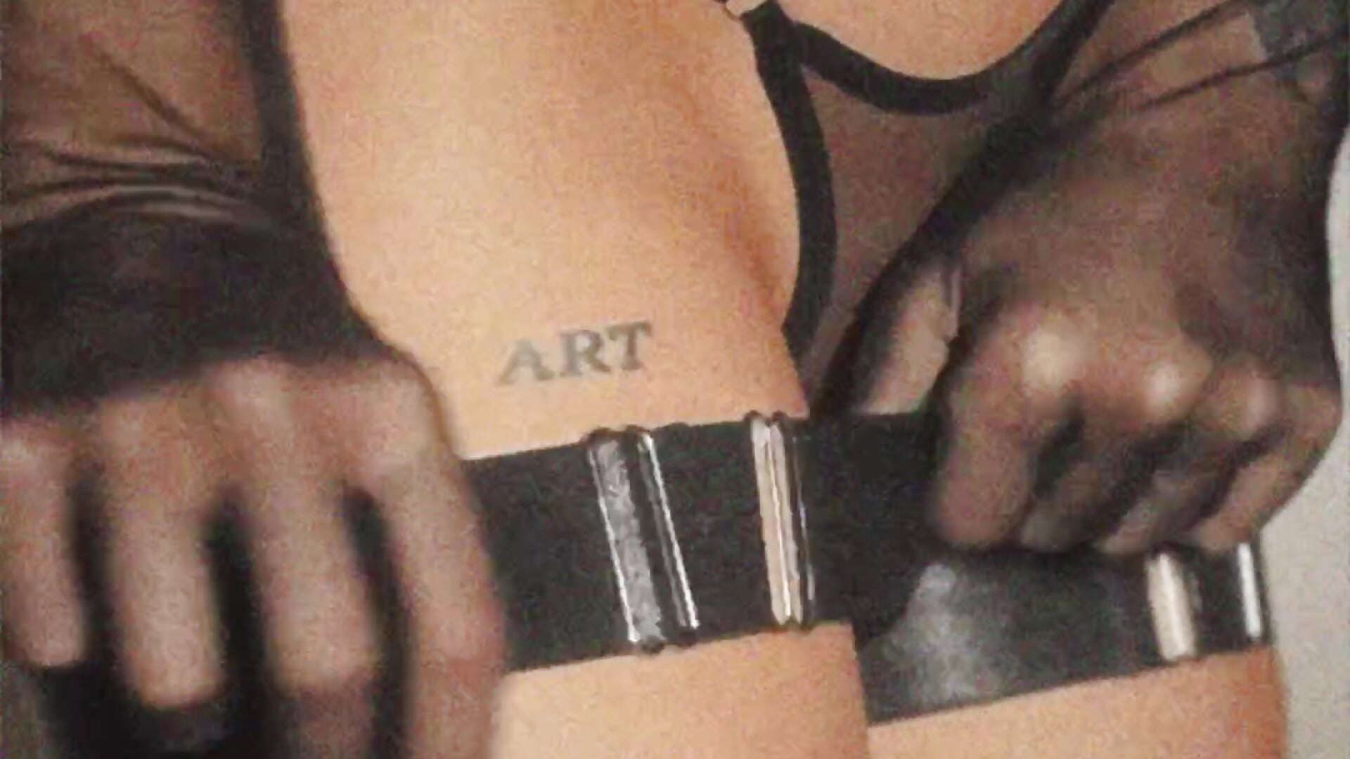 My lovely color black! - vídeo de la modelo de cam kaonasssiii