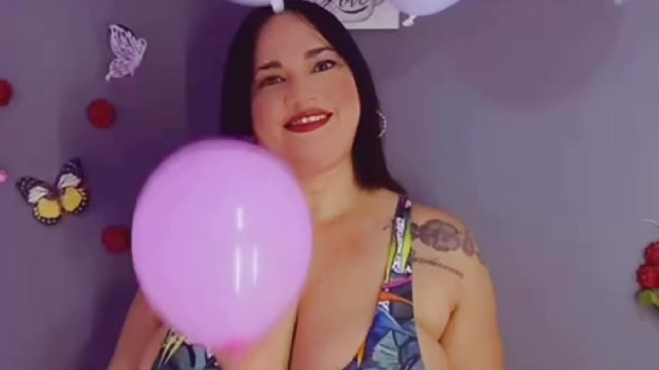 magic party - video by ROOSEQUEEN cam model