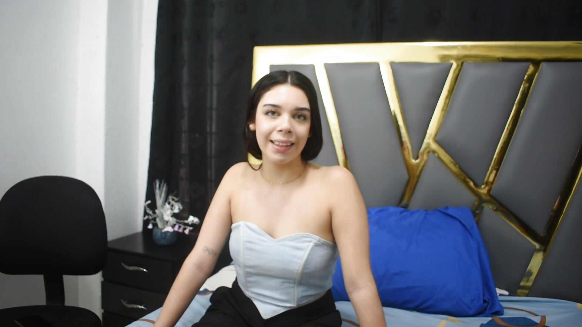 welcome – video od webkamerové modelky katalinaherrera21