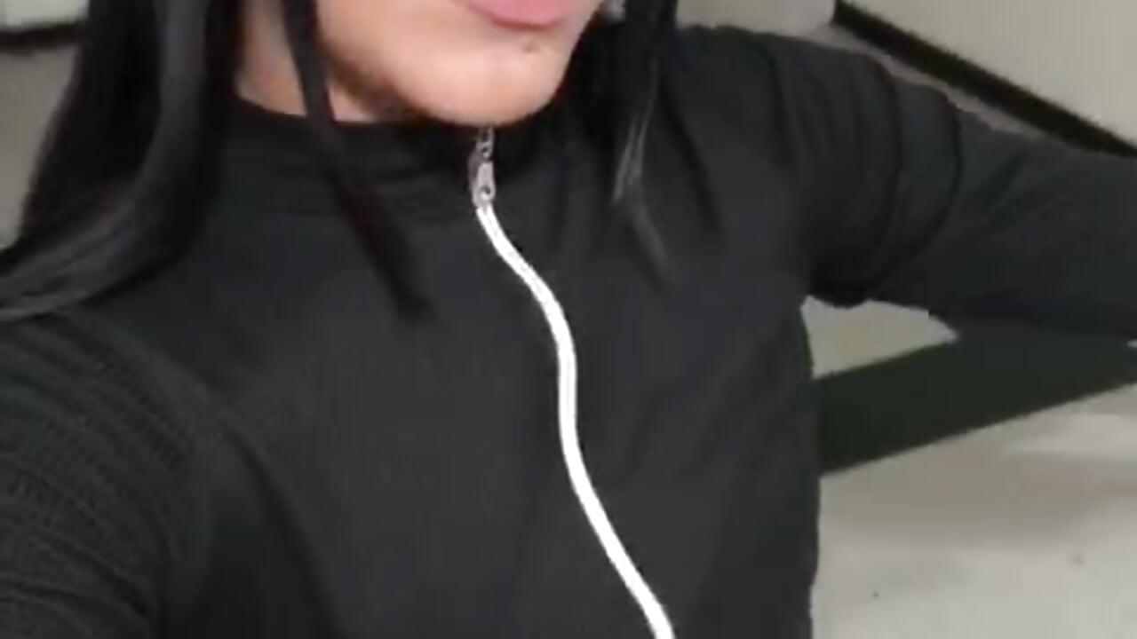 new girl - video by Valentina_Lozano_ cam model