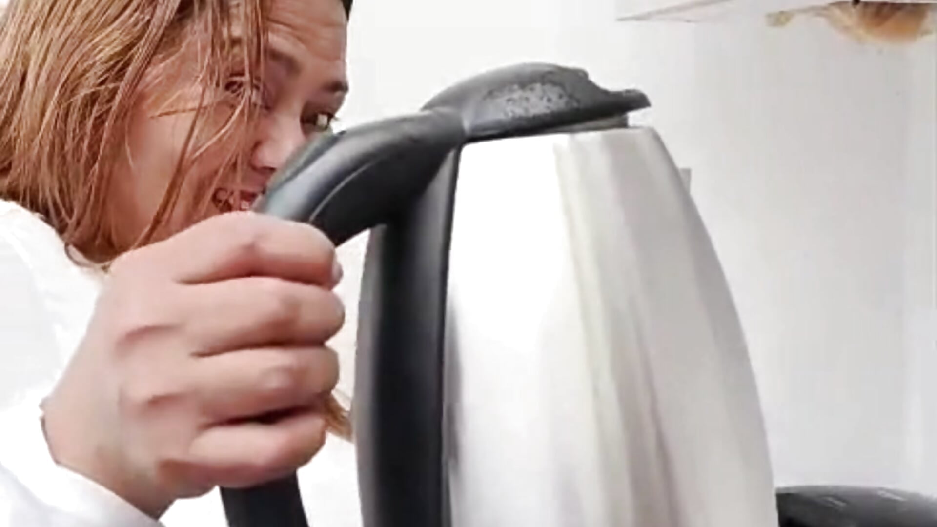 Tea time with Monzerrat - video by MonzerratBoyer cam model